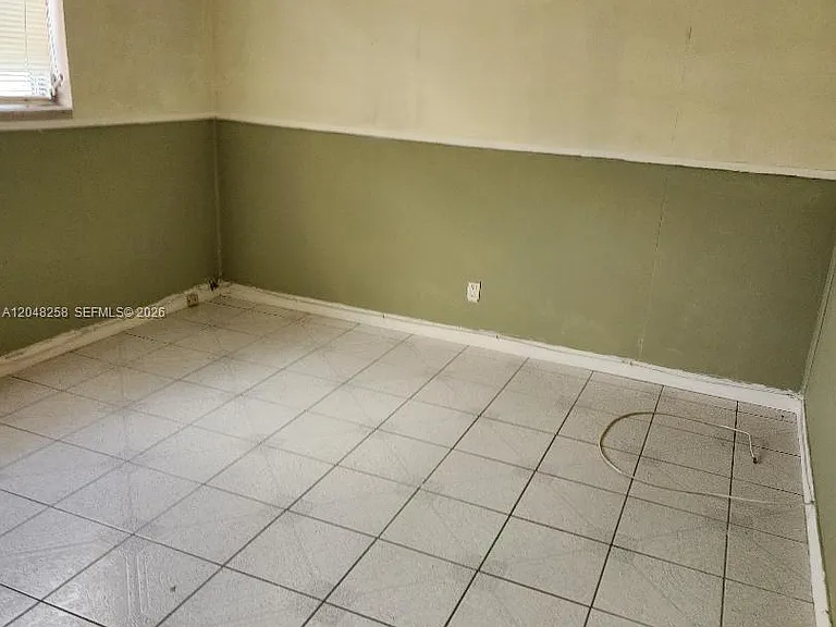 1621 NW 46th Ave #102 — Photo 10