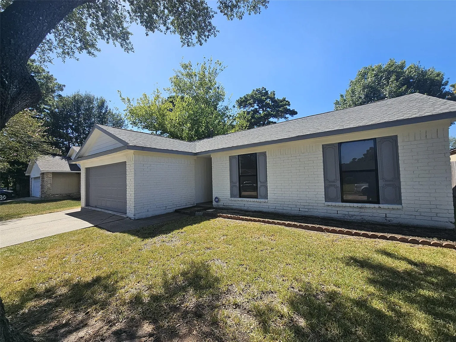 3 bed, 2.0 bath, 1519 sqft, $1,850 — Photo 2