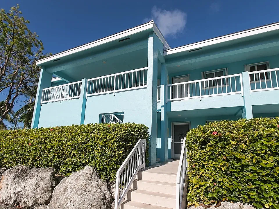 Building Photo - 98381 Windward Ave