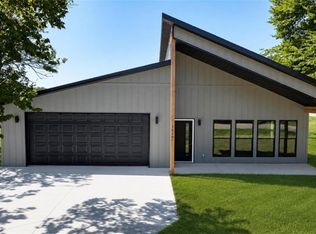 1616 E 20th St, Pittsburg, KS 66762