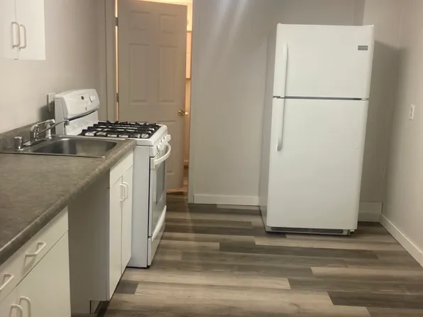 215 S Pennsylvania Ave, Lansing, MI 48912