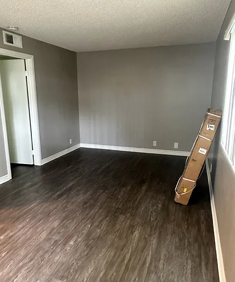 Westbay Apartments — Photo 19