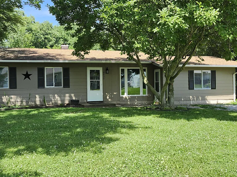 6832 N Sprucewood St #HOUSE — Photo 1