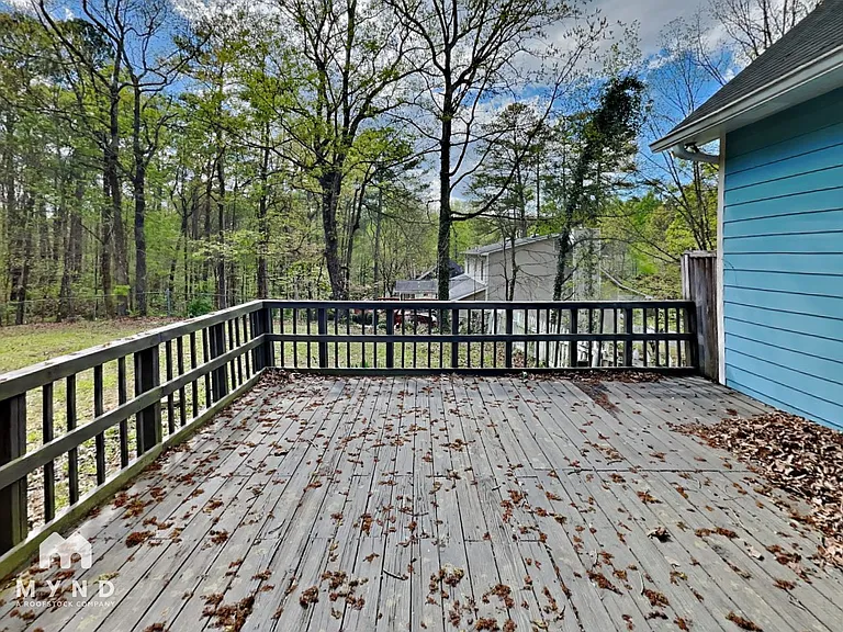 1728 Russet Woods Ln — Photo 23