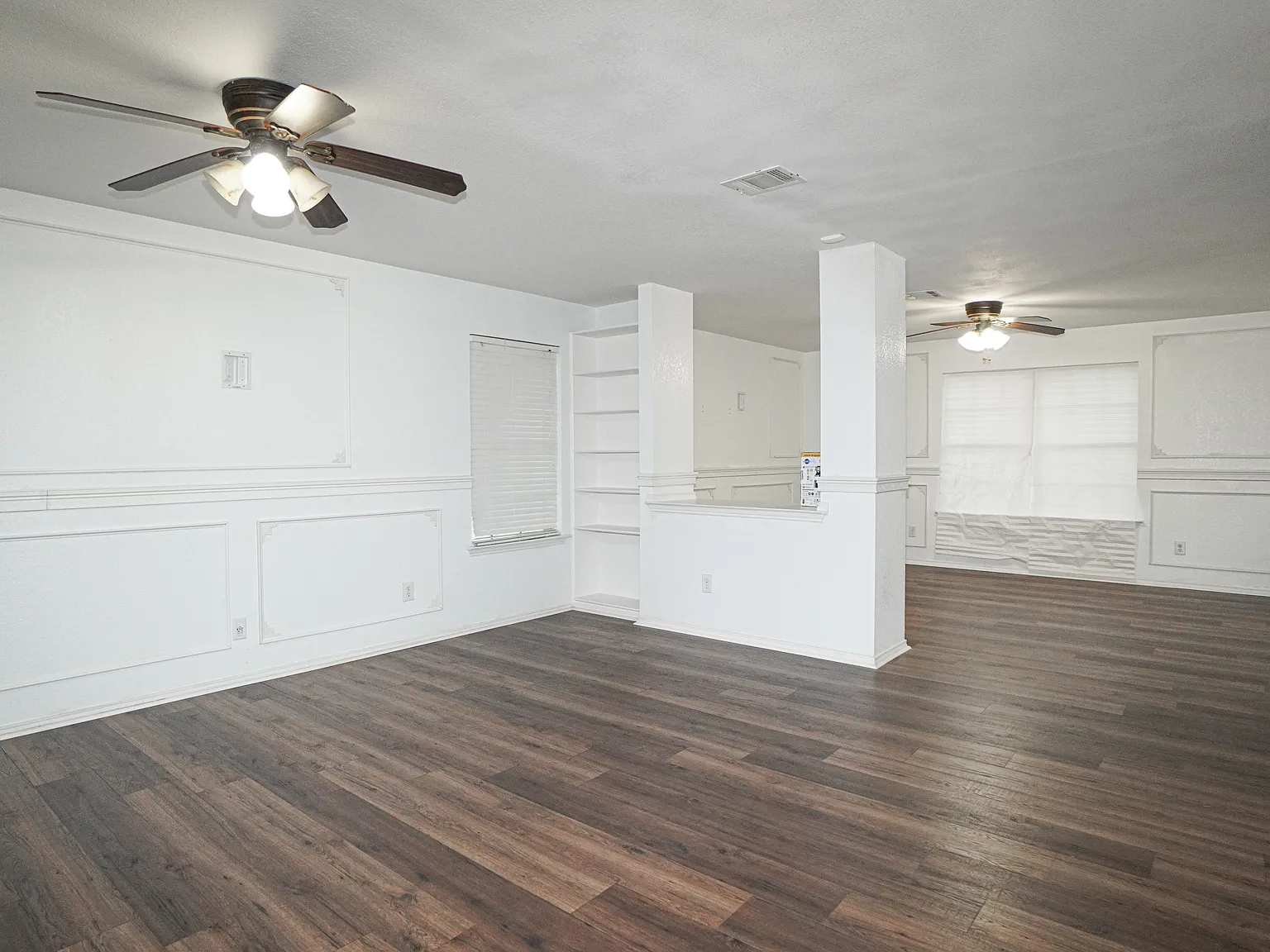 4 bed, 2.5 bath, 2356 sqft, $2,700 — Photo 3