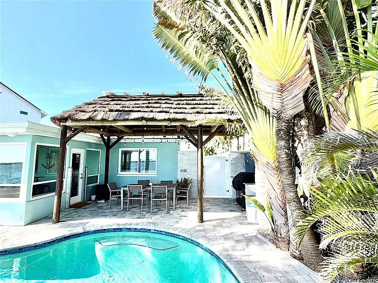 980 Boca Ciega Isle Dr — Photo 32