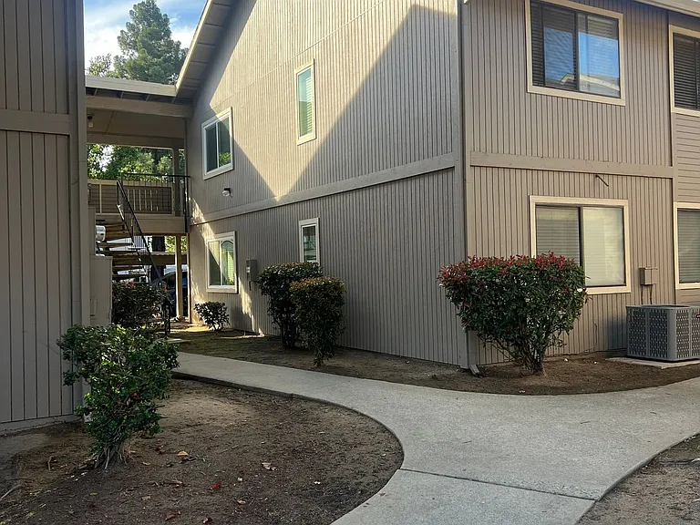 7101 Gerber Rd — Photo 6