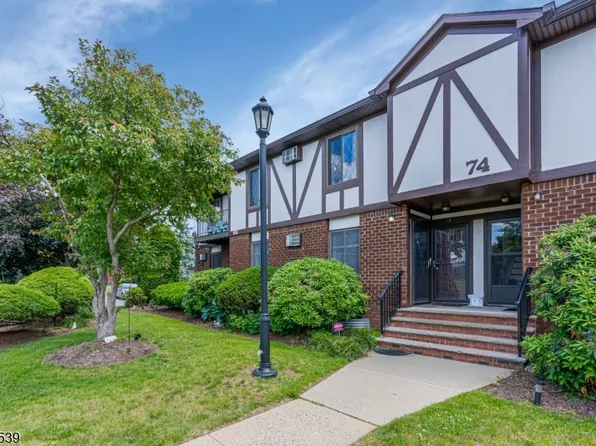 74 Farm Rd BLDG 74 #E, Hillsborough Twp., NJ 08844