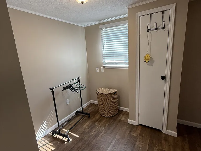 11324 Rineyville Rd #B — Photo 10