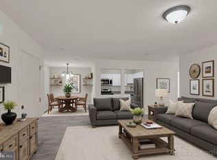 36 Apache Ct, Absecon, NJ 08205