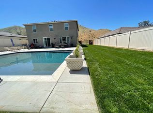 20662 Spring Mountain Rd, Riverside, CA 92507