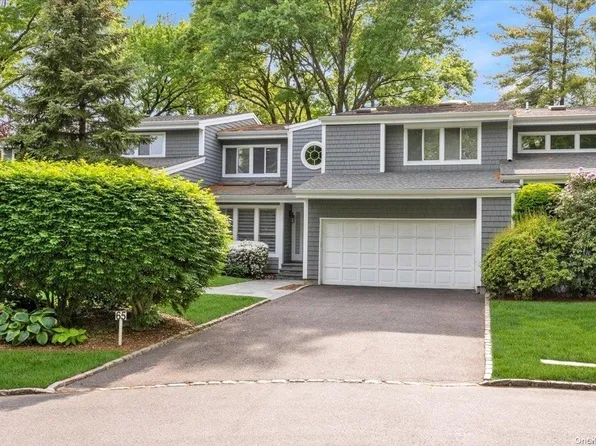 65 Bond Court #65, Manhasset, NY 11030