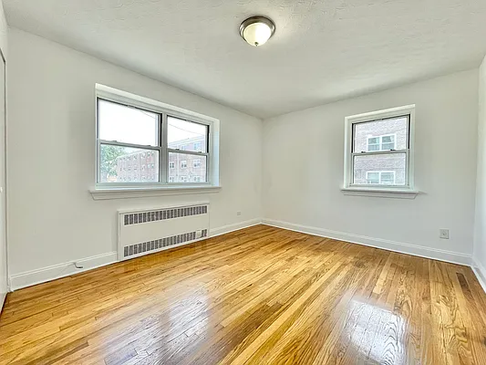 Rented by Keller Williams NYC | media 14
