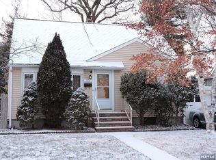 713 Briarcliff Ave, Maywood, NJ 07607
