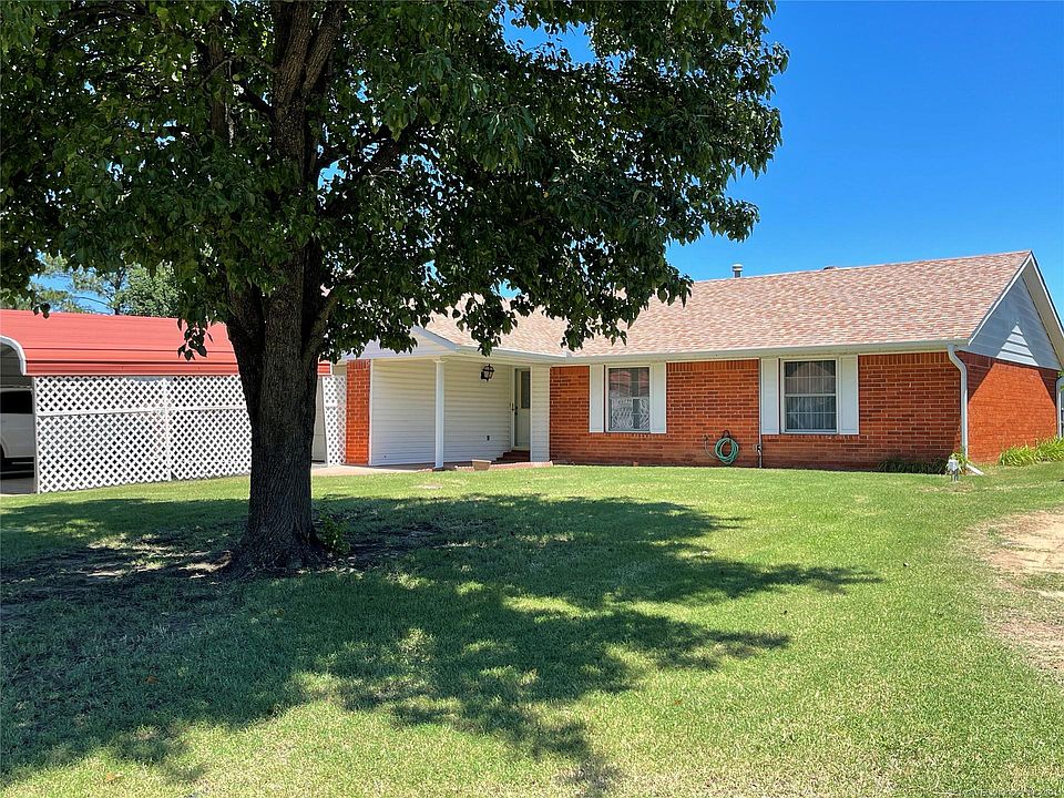 1st image of 1916 Green Meadows Dr