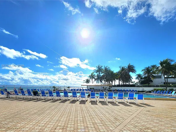 3505 S Ocean Dr, Hollywood, FL