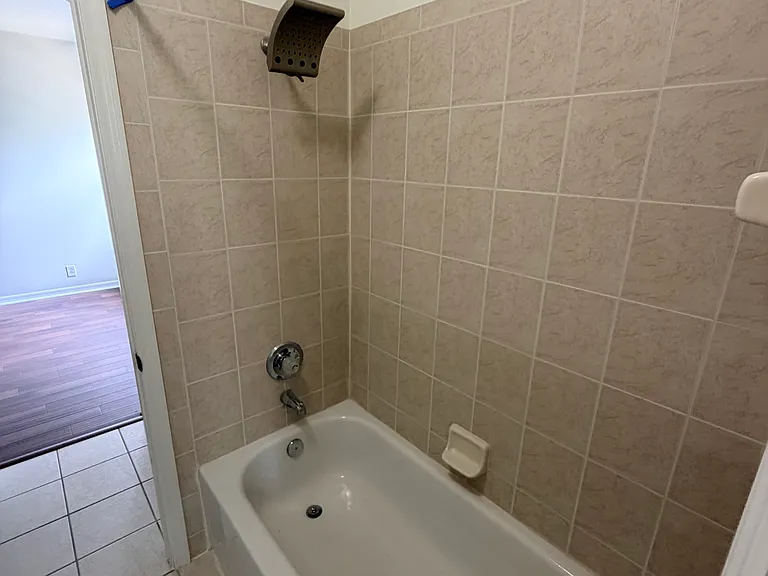 6608 Newport Palms Ct — Photo 20