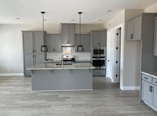 1553 Wadsworth Cir, Roseville, CA
