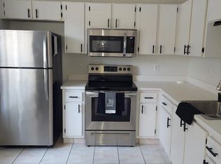 10825 NW 3rd Ct #18B-13, Hollywood, FL 33026