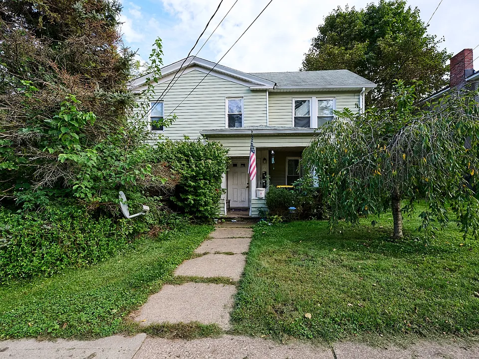 51 W South St #1
