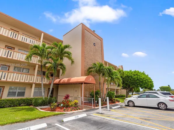 2050 Newcastle Dr #2050-C, Boca Raton, FL 33434