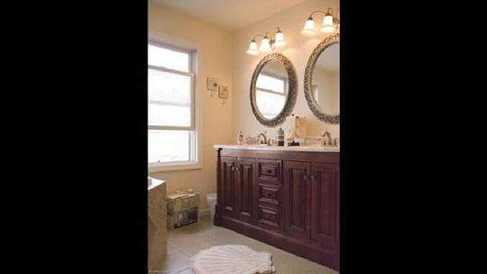 Upstairs bath, double vanity