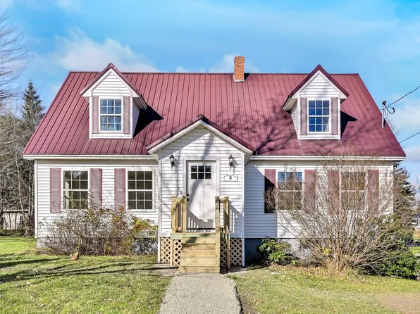 10 Birchwood Ave Avenue, Bangor, ME 04401