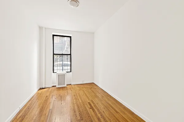 Rented by Brown Harris Stevens | media 10