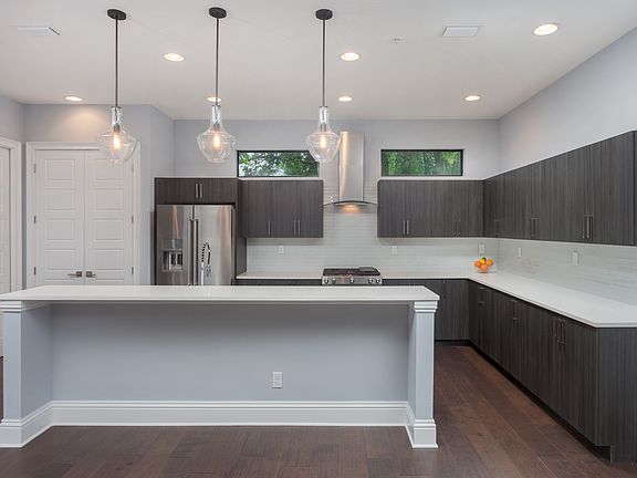 4th image of 312 Delmar Ter S #3