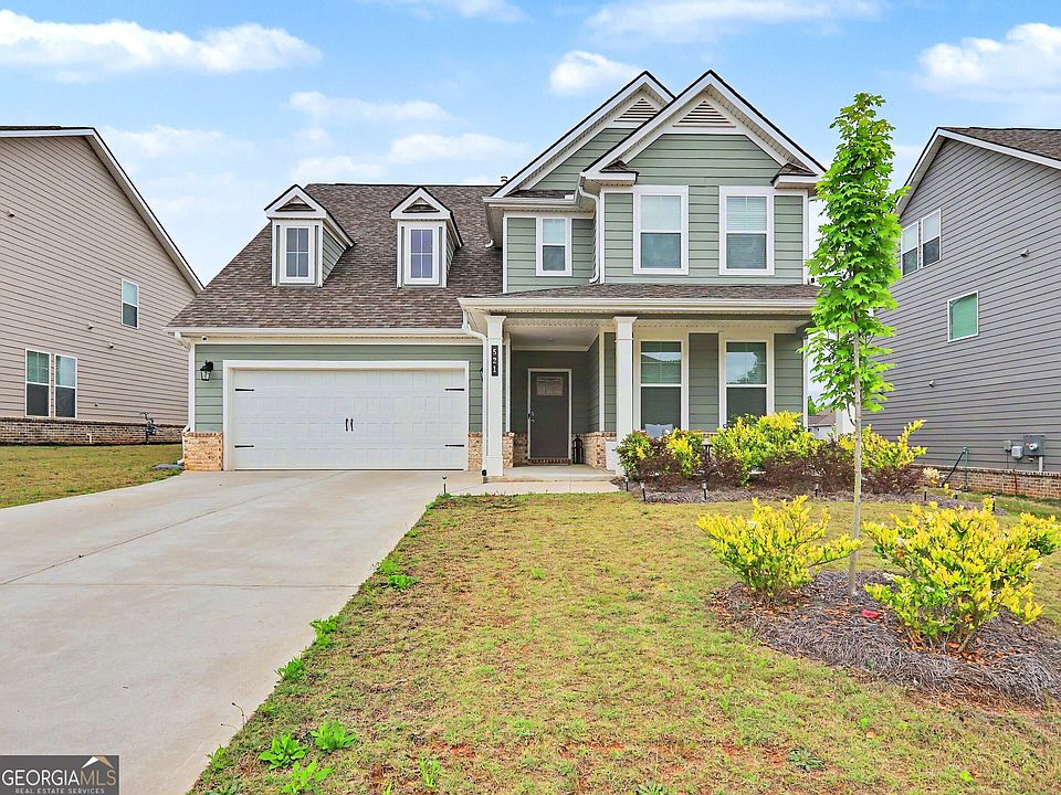 1st image of 521 Teversham Dr