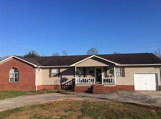 302 Circle R Dr LOT 10&11, Benton, TN 37307