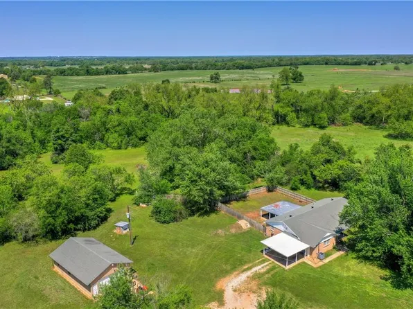 7240 N Bethel Rd, Shawnee, OK 74804