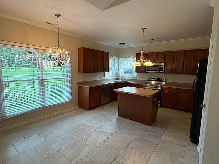 3760 Boulder Ln — Photo 7