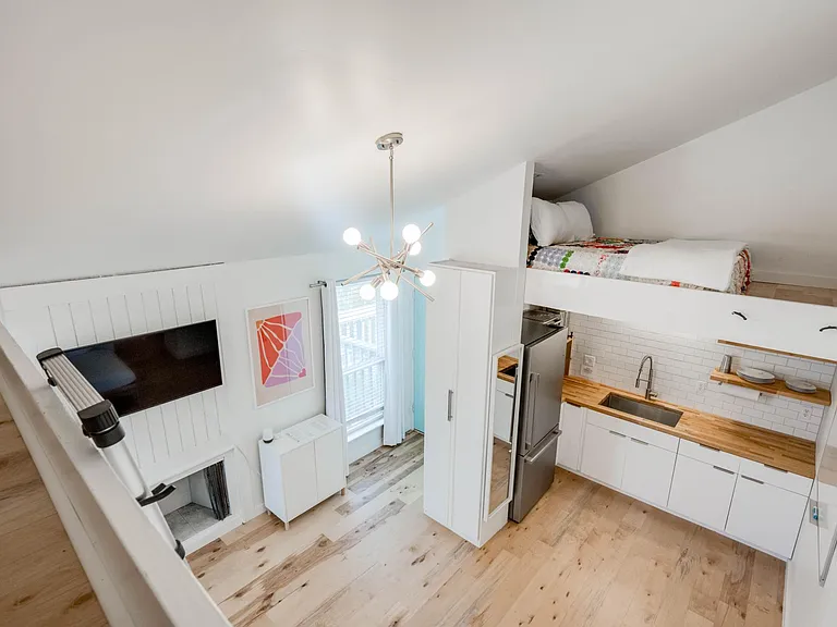 1000 W 26th St #208 — Photo 20