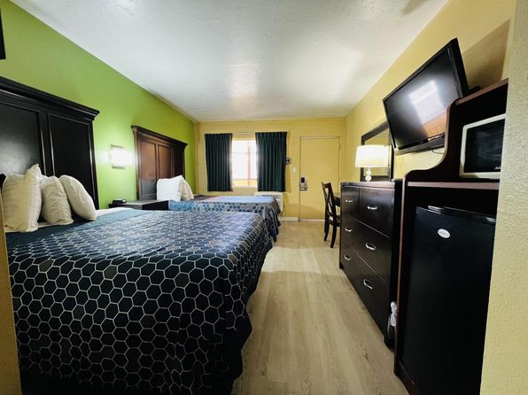 479 S Main St #202