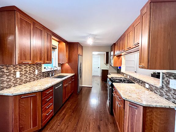 2nd image of 4186 Mount Carmel Tobasco Rd