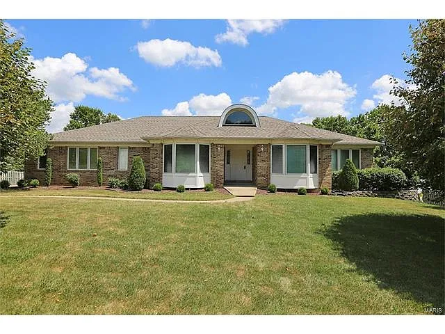 450 Round Tower Dr W photo 1
