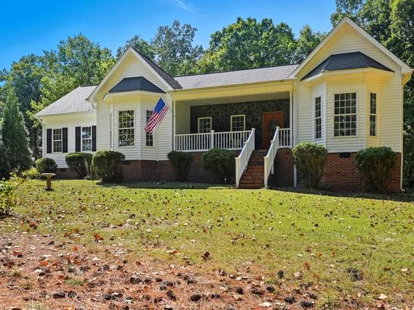 420 Buckroe Dr, Sanford, NC 27330