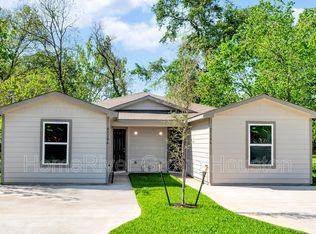 5106 Haywood St #B, Houston, TX 77016