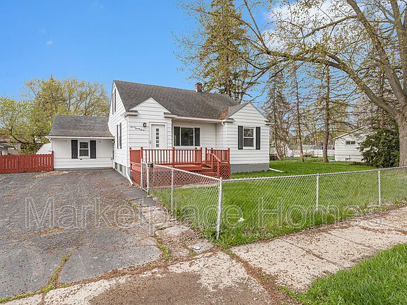 3rd image of 1123 Holbrook Ave