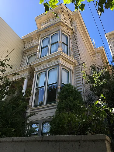 2914 California St #1 Photo 1