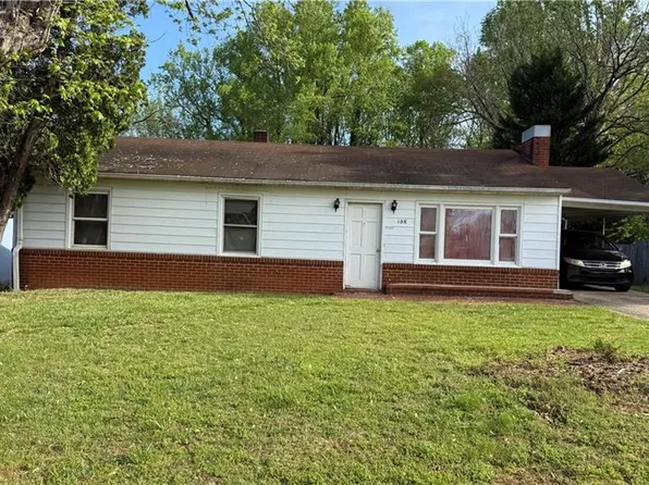 108 Osborne St, Jonesville, NC 28642