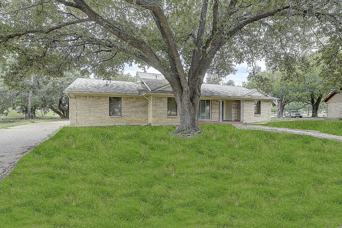 14205 Coral Harbour Cir