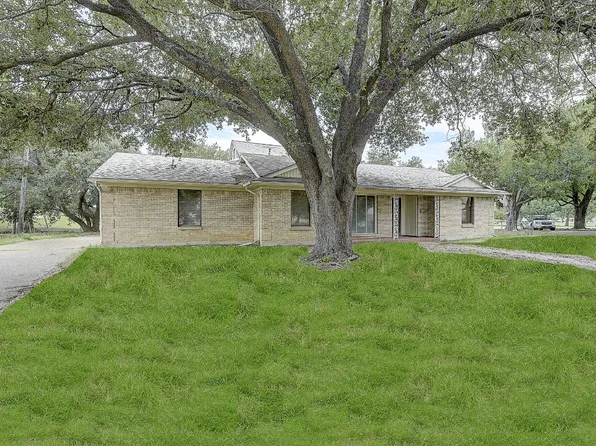 14205 Coral Harbour Cir, Farmers Branch, TX 75234