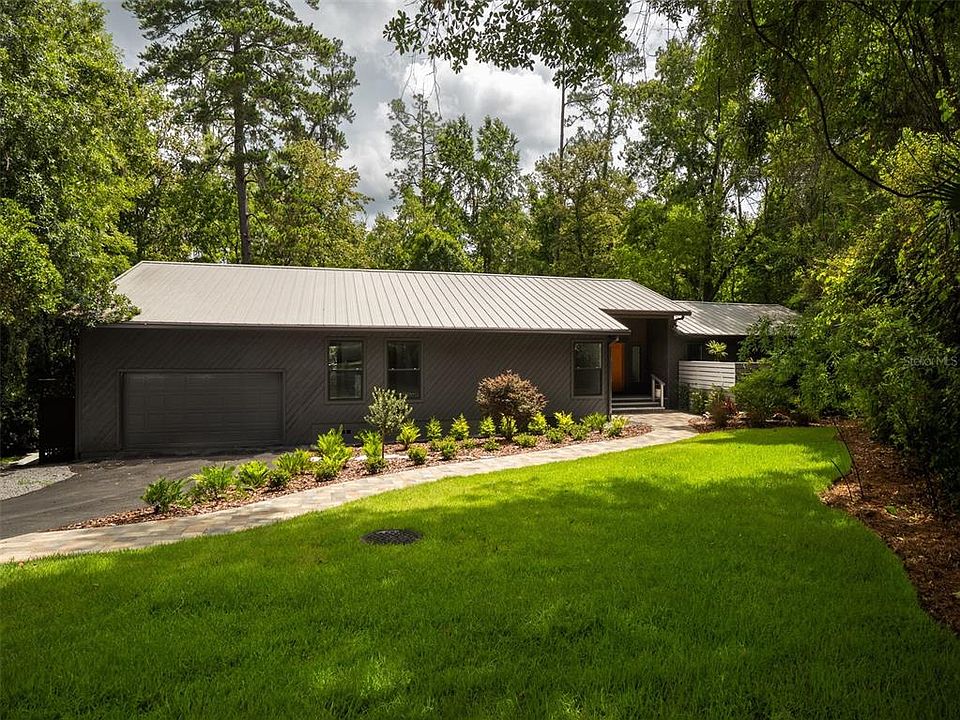 1st image of 3104 NW 21ST AVENUE
