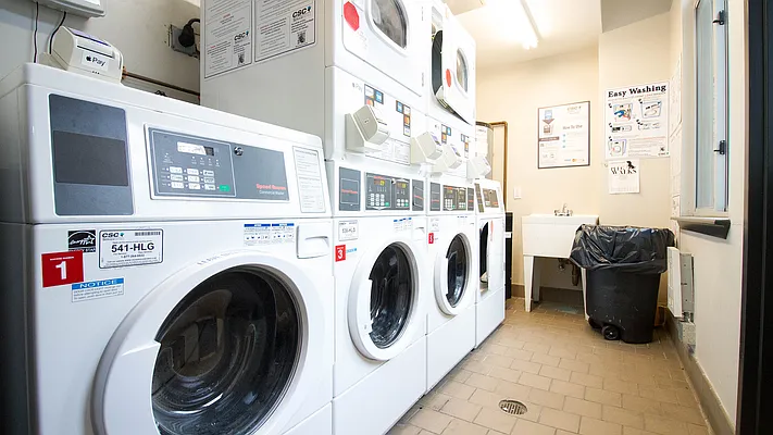 Rented by Nooklyn NYC LLC | media 6