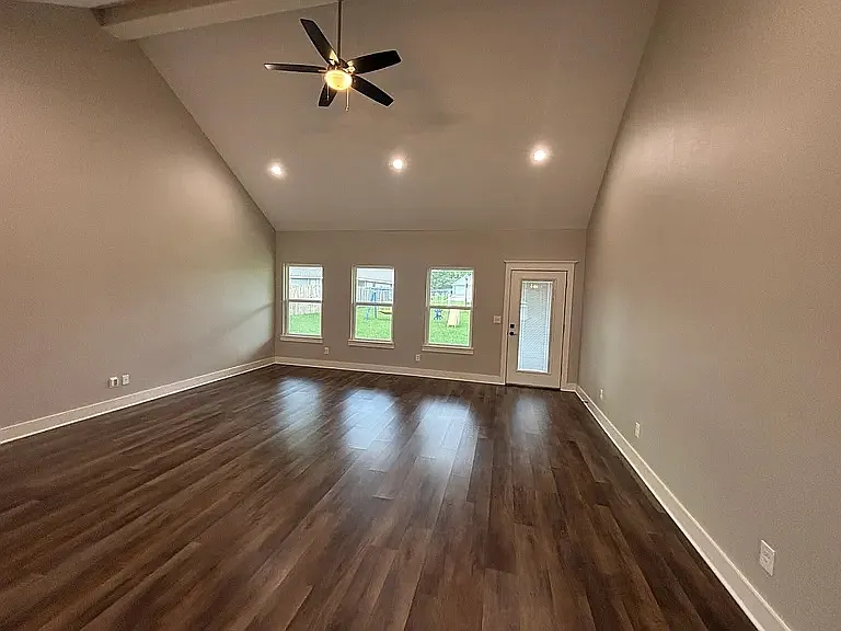 455 Cedar Hill Loop — Photo 6