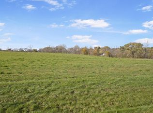 W223S9357 Oakridge Dr, Big Bend, WI 53103