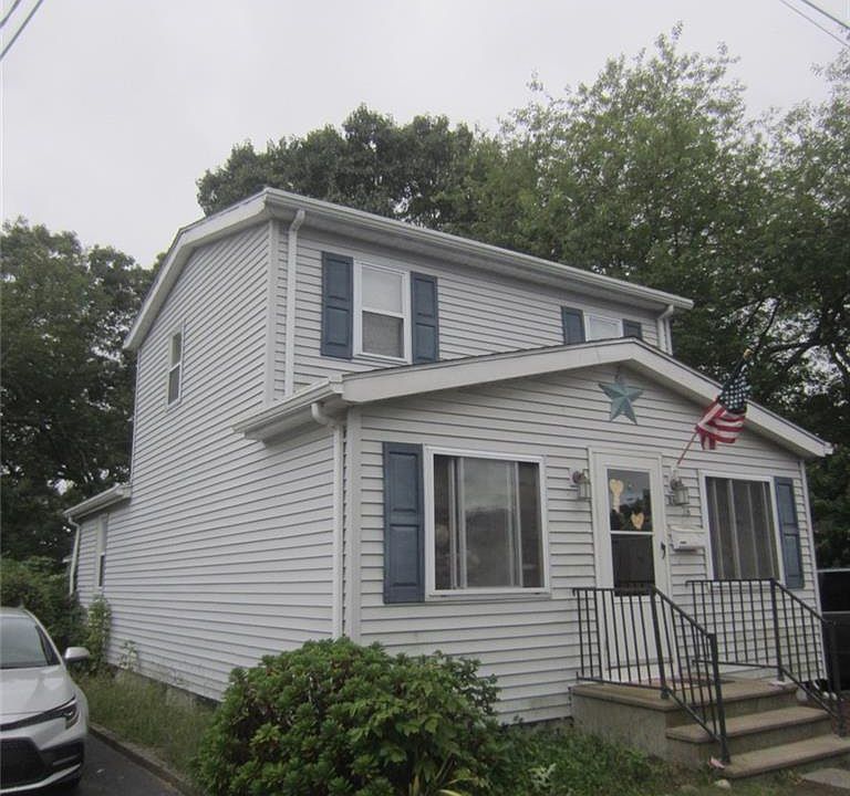 1st image of 26 Kenway Ave