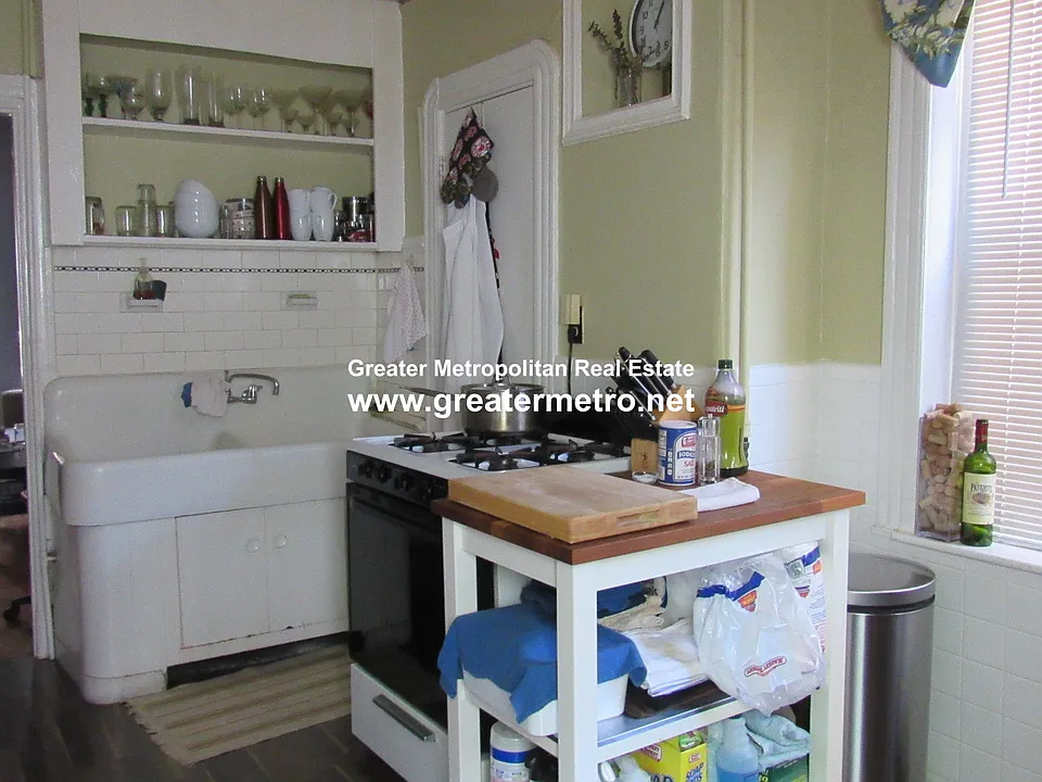 6 Unity St #2